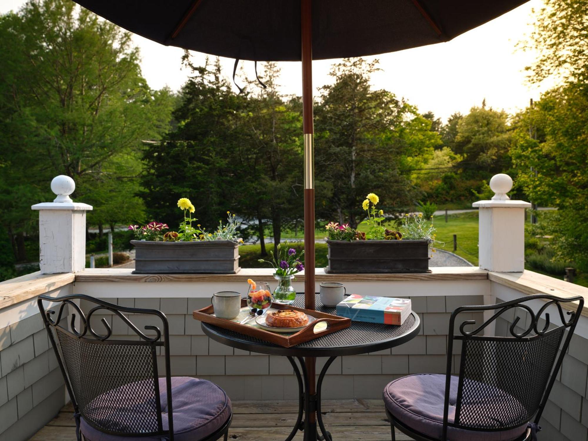 Abbey'S Lantern Hill Inn Ledyard Exterior foto