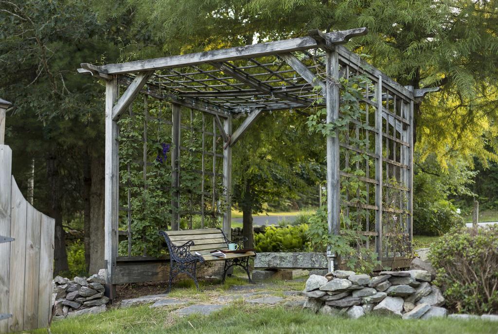 Abbey'S Lantern Hill Inn Ledyard Exterior foto